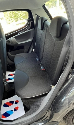 Peugeot 107 cena 9900 przebieg: 258000, rok produkcji 2009 z Połaniec małe 92